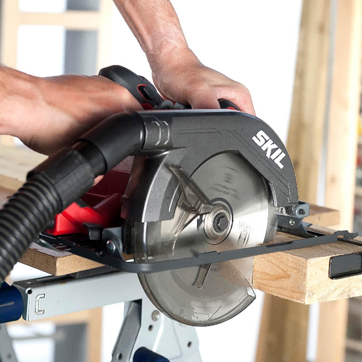 images Ferastrau Circular 184 mm 1250w 5300rpm Skil