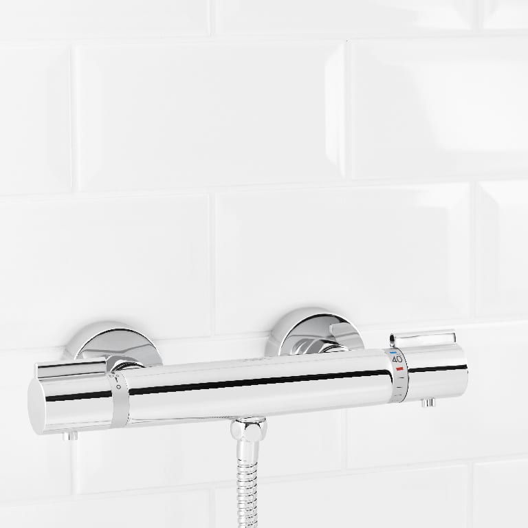 Baterie cu termostat pentru dus Hansgrohe Versostat, alama, diametru 305 mm Baterie cu termostat pentru dus Hansgrohe Versostat, alama, diametru 305 mm