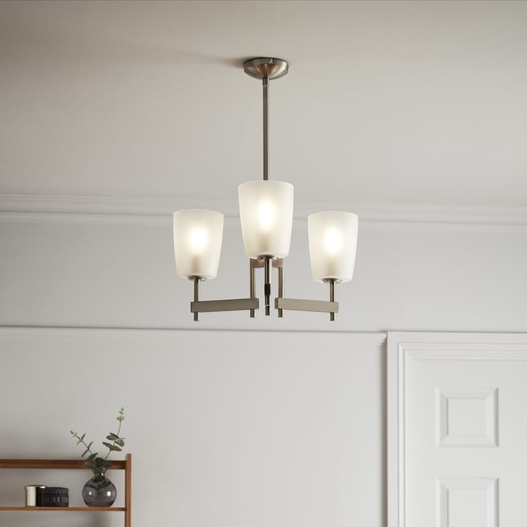 Lustra Candelabru GoodHome Quadryx, argintiu, surse 3 x (E14), IP20 Lustra Candelabru GoodHome Quadryx, argintiu, surse 3 x (E14), IP20