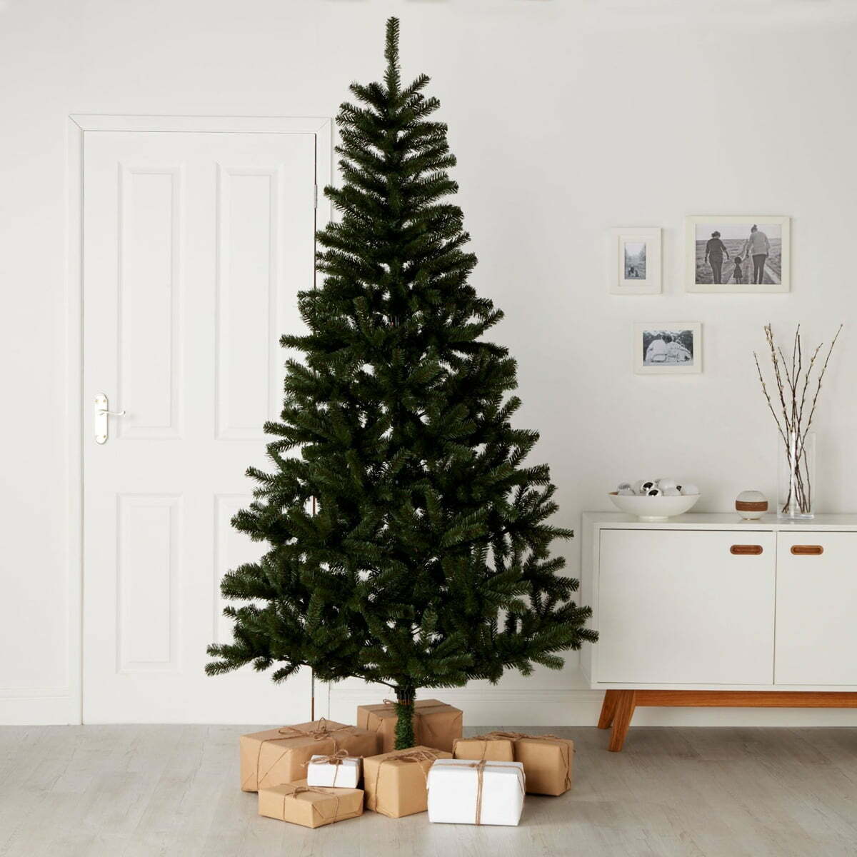 Brad artificial verde, 228 cm, PVC Brad artificial verde, 228 cm, PVC
