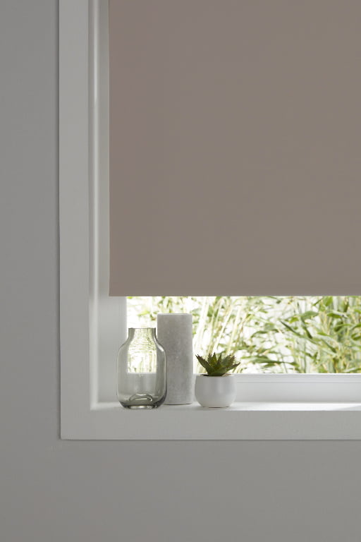 aluzea-roleta-opaca-100-x-180-poliester-maro-4591 Roleta opaca maro, 100 x 180 cm, usor de intretinut