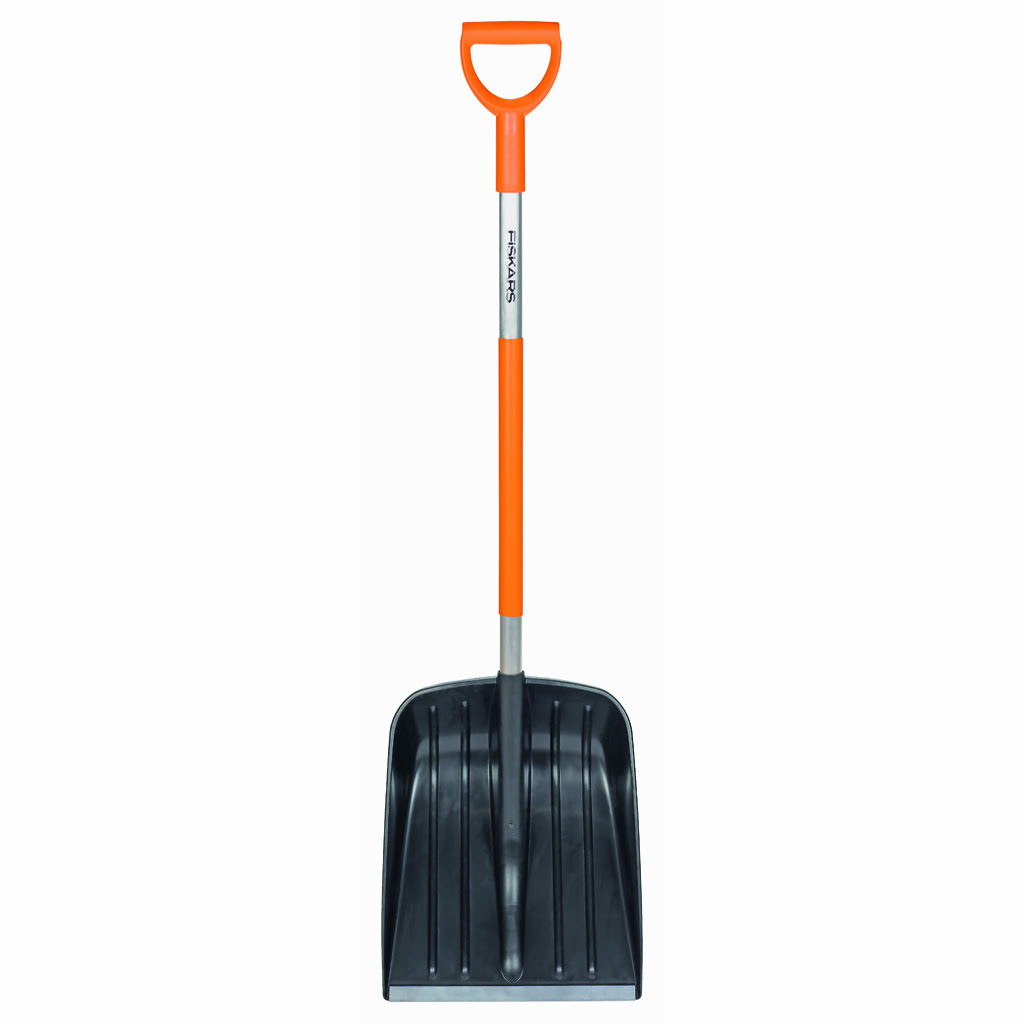 lopata-zapada-din-aluminiu-fiskars-snowexpert-coada-130-cm-8956 Lopata pentru zapada Fiskars Snowexpert, aluminiu, coada 130 cm