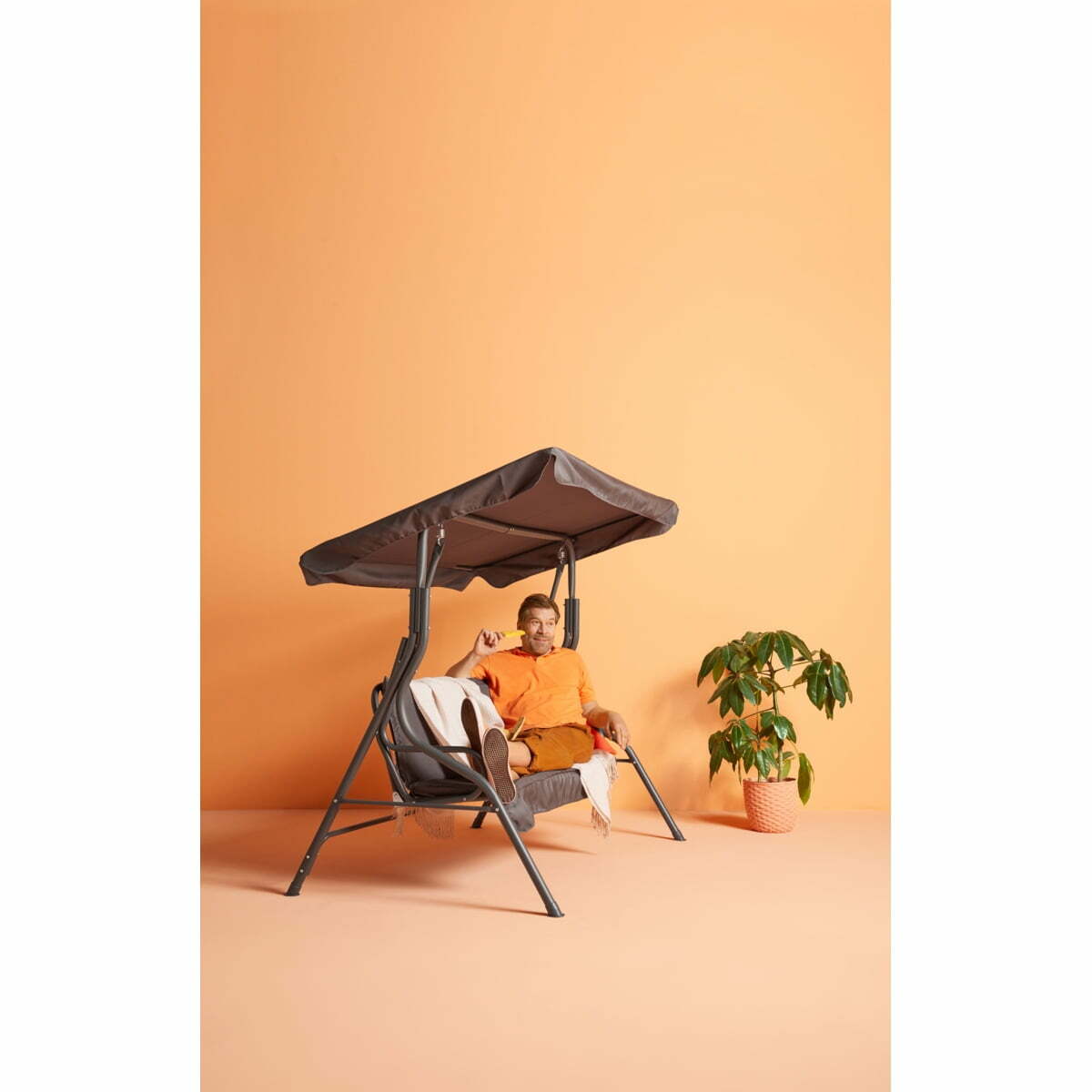 Leagan Hollywood, Antracit,Deuba, 140 x 112 x 150 cm Leagan Hollywood, Antracit,Deuba, 140 x 112 x 150 cm