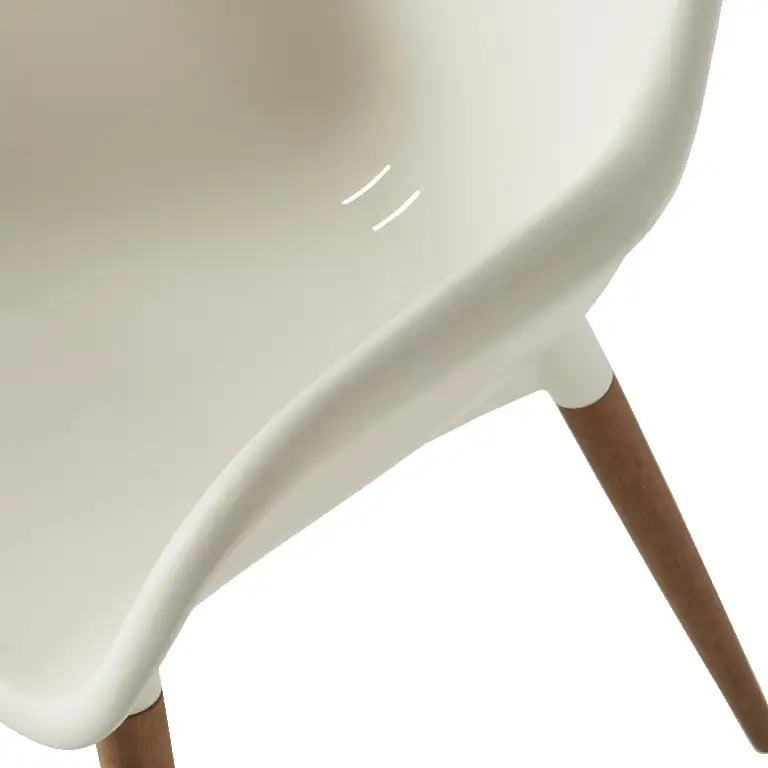 Scaun alb, plastic reciclabil Scaun alb, plastic reciclabil
