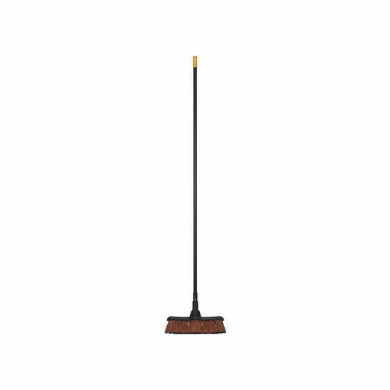 Matura pentru curte Fiskars M Solid