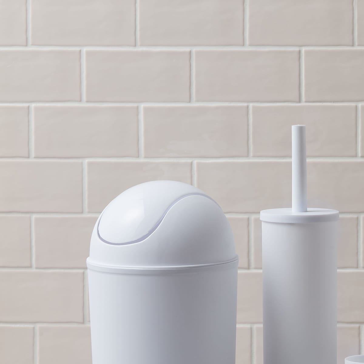 Cos de gunoi Glomma, 5l, baie/bucatarie, rotund, interior, alb Cos de gunoi Glomma, 5l, baie/bucatarie, rotund, interior, alb