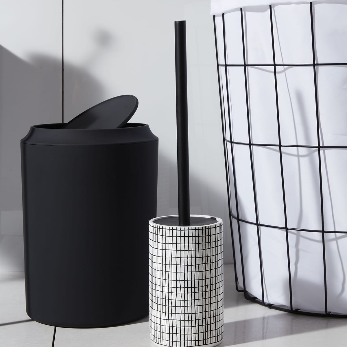 Cos de gunoi Kina, 5 l, rotund, baie, negru Cos de gunoi Kina, 5 l, rotund, baie, negru