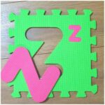 Covor puzzle litere, educativ, 26 piese, termic