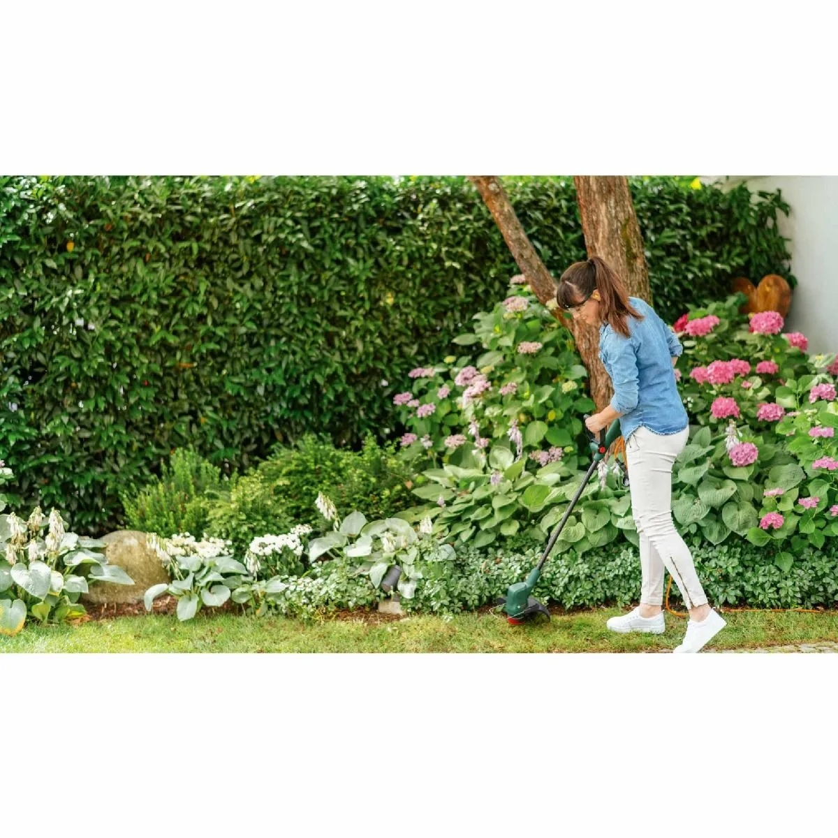 easygrass2 Trimmer electric Bosch EasyGrassCut 26, putere 280 W, 26 cm