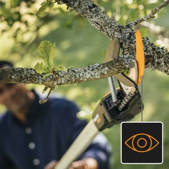 1023625_powergear_x_tree_pruner_upx82_visibility Fiskars PowerGear™ X UPX82