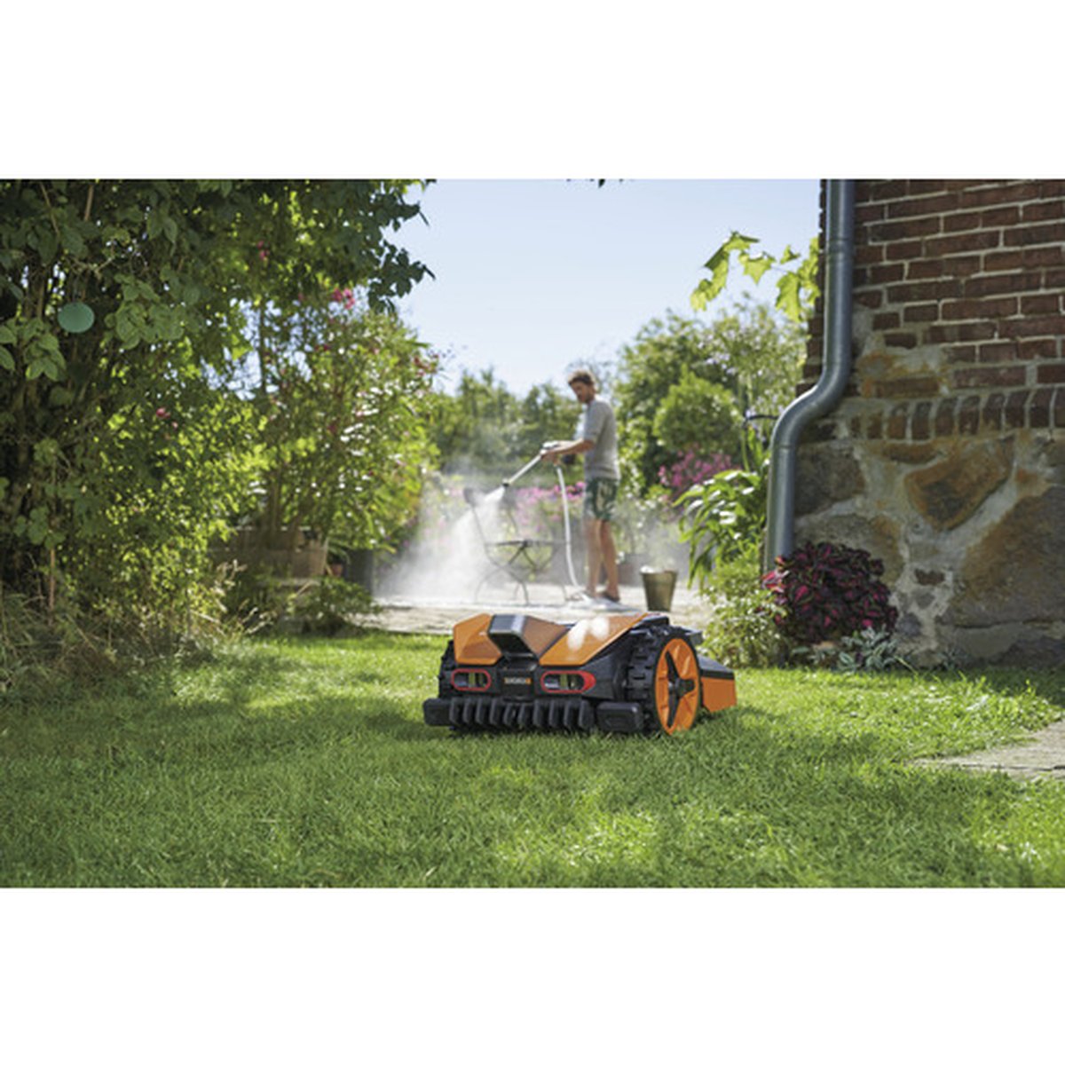produs_GOD10625399_7.jpg Robot Tuns Iarba Worx Landroid M600