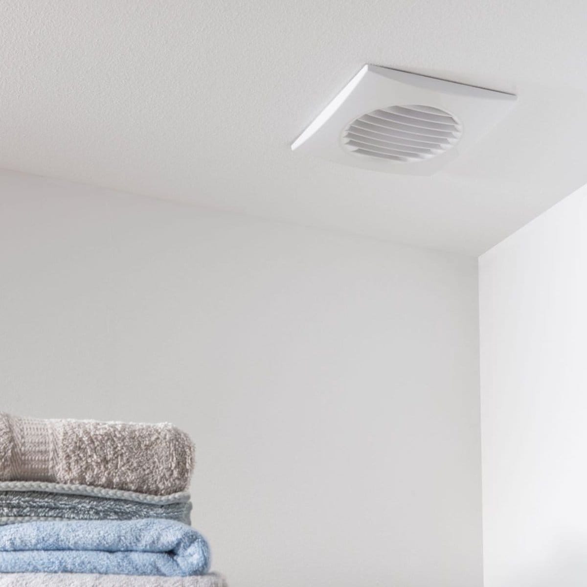 GOD12009452-10.jpeg Ventilator Equation D 100mm cu Senzor Umiditate și Timer