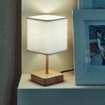 Veioza Akora Lemn 23 cm E14 - Lumina Calda, Design Elegant