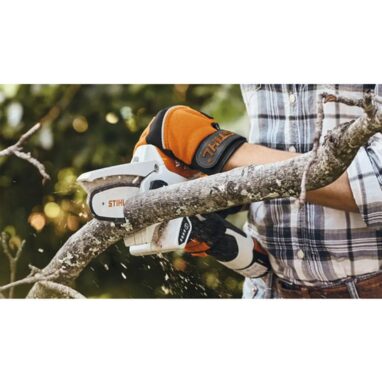 Fierăstrău STIHL GTA 26 cu Acumulator și Încărcător - 10,8 V