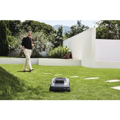 Robot tuns iarba Ecovacs GOAT O600 RTK, 33 cm, 600 m²