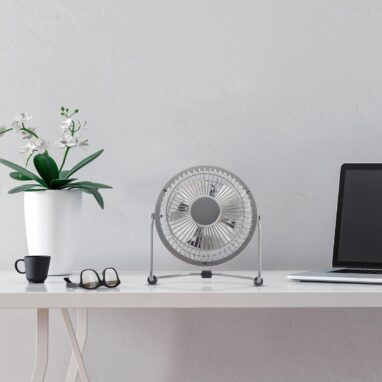 Ventilator de birou Equation Lara, 15 W, Ø 10 cm, Argintiu